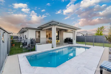Property photo of 8 Wrasse Street Burdell QLD 4818