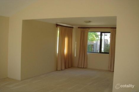 Property photo of 28 Crestwood Drive Molendinar QLD 4214