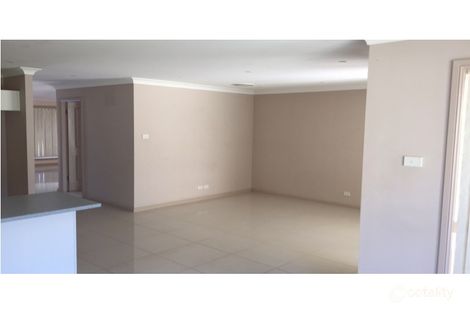 Property photo of 11A Ruth Place Minto NSW 2566