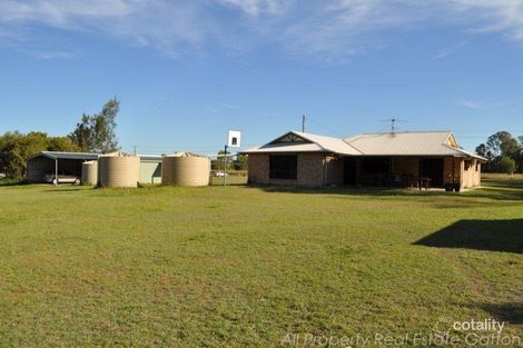242 Gatton Esk Rd, Lake Clarendon, QLD 4343