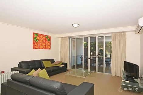 Property photo of 54/68 Pulgul Street Urangan QLD 4655