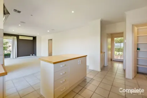 Property photo of 5 Cobblestone Court Mount Gambier SA 5290