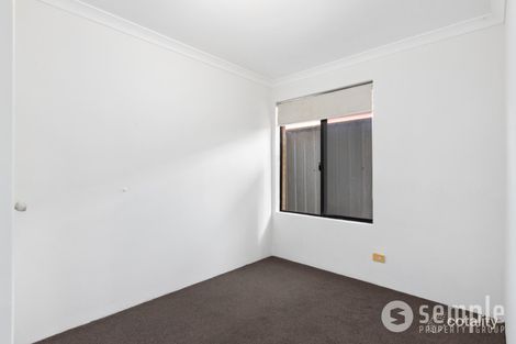 Property photo of 8 Mulloway Place Warnbro WA 6169