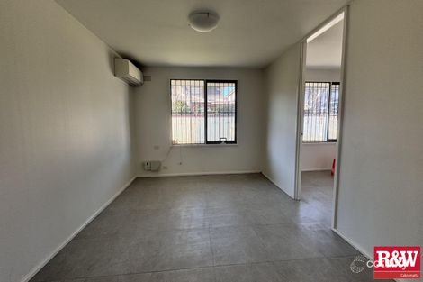 Property photo of 6 Cronin Place Bonnyrigg NSW 2177