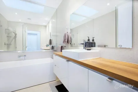 Property photo of 28 Chestnut Street Cremorne VIC 3121