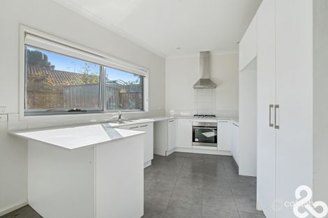 Property photo of 27 Canberra Grove Lalor VIC 3075