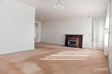 Property photo of 13 Tunbridge Crescent Lalor VIC 3075