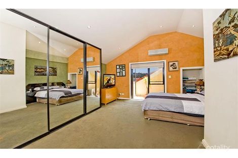 Property photo of 61 Reina Street North Bondi NSW 2026