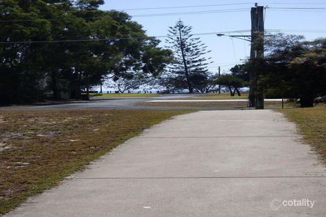 18 Emperor St, Woodgate, QLD 4660