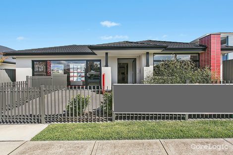 Property photo of 28 Halifax Way Gledswood Hills NSW 2557