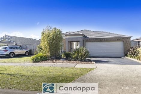 Property photo of 22 Lyndhurst Square Drouin VIC 3818