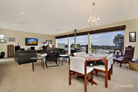 Property photo of 26 Weatherby Drive Strathdale VIC 3550