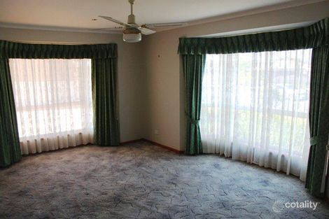 Property photo of 20 Odea Crescent Kangaroo Flat VIC 3555