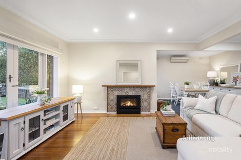 Property photo of 22 Lockhart Road Ringwood North VIC 3134