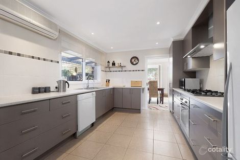Property photo of 968 Waverley Road Wheelers Hill VIC 3150