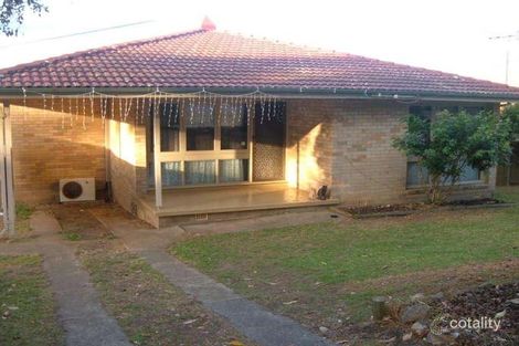 Property photo of 17 Greenway Avenue Woodberry NSW 2322