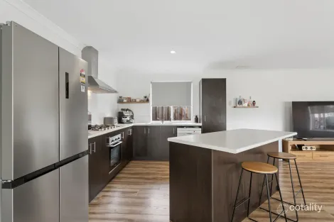 Property photo of 7 Tickner Parade Ellenbrook WA 6069