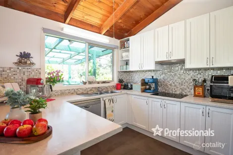 Property photo of 12 Kent Street Warburton VIC 3799