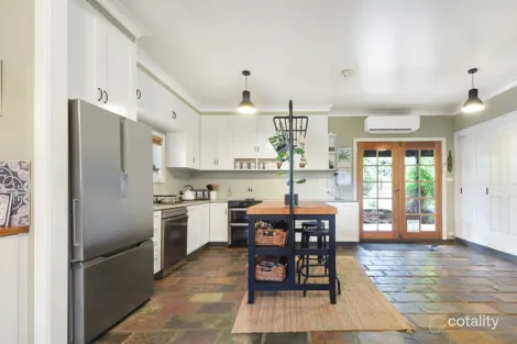 Property photo of 96 Burrows Road Burrangong NSW 2594