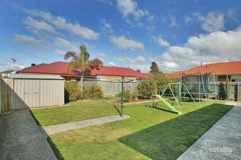 Property photo of 34 Peugeot Pursuit Mill Park VIC 3082