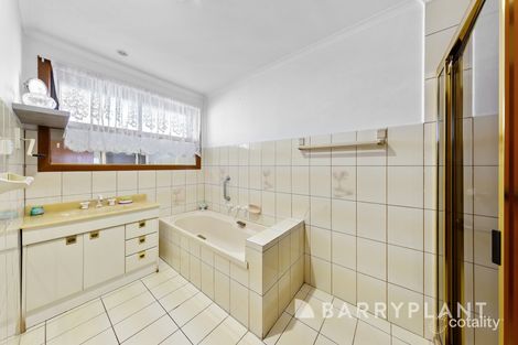 Property photo of 291 Sunshine Avenue St Albans VIC 3021