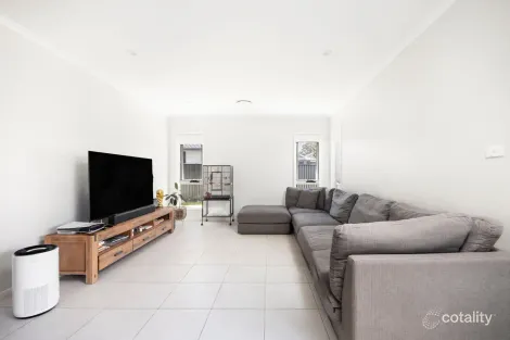 Property photo of 10 Orchard Avenue Cobbitty NSW 2570