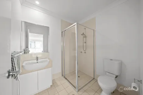 Property photo of 19/19 Gumtree Crescent Upper Coomera QLD 4209