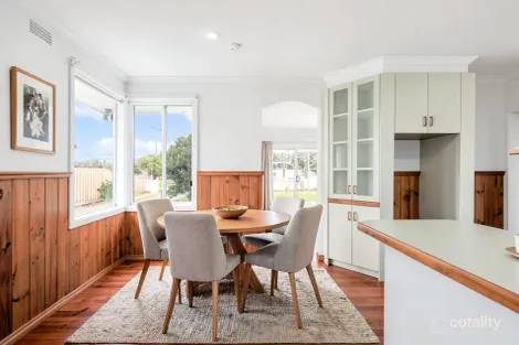 Property photo of 4 Bohan Grove Belmont VIC 3216