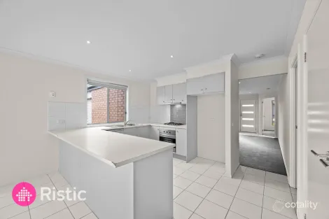 Property photo of 27 Laurence Way Tarneit VIC 3029