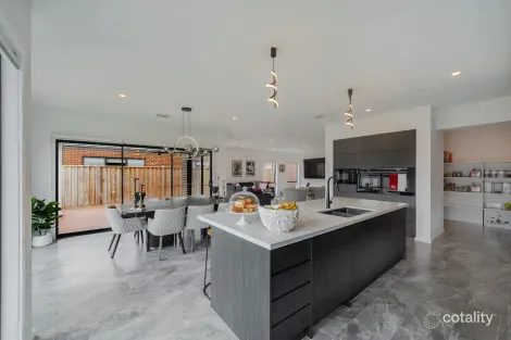 Property photo of 201 Brossard Road Mickleham VIC 3064