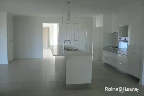 Property photo of 1 Munro Way Urraween QLD 4655