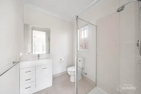 Property photo of 29 Harlem Circuit Point Cook VIC 3030