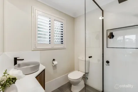 Property photo of 12 Delvue Crescent Highfields QLD 4352