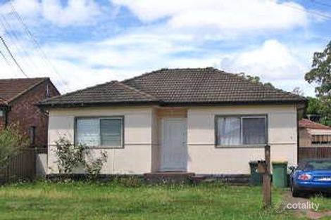 8 Barkley St, Carramar, NSW 2163