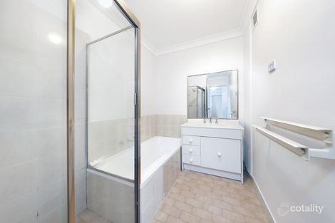 Property photo of 17/113-125 Karimbla Road Miranda NSW 2228