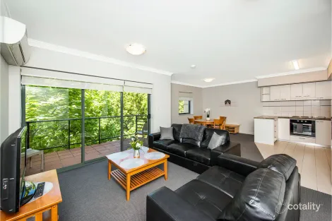 18/110 Mounts Bay Rd, Perth, WA 6000