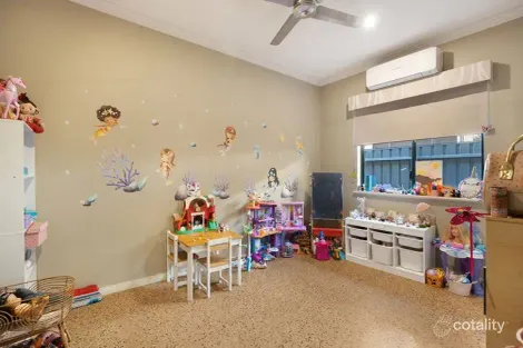 Property photo of 10 Gardugarli Drive Baynton WA 6714