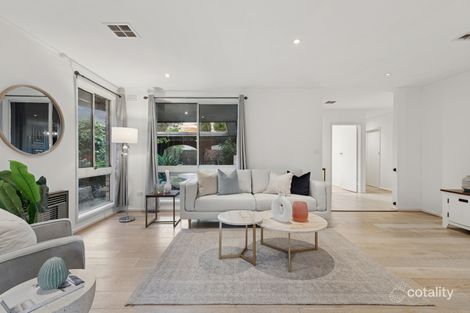 Property photo of 28 Toorak Drive Dingley Village VIC 3172