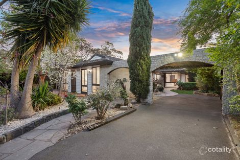 Property photo of 28 Toorak Drive Dingley Village VIC 3172