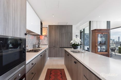 Property photo of 1201/12 Longland Street Newstead QLD 4006