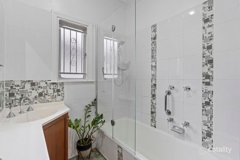 Property photo of 31 Bega Street Grange QLD 4051