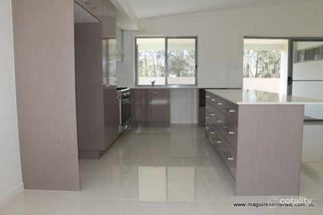 Property photo of 20 Rosehill Road Emerald QLD 4720