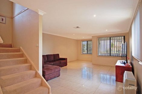 Property photo of 2/42 Seymour Drive Flinders NSW 2529
