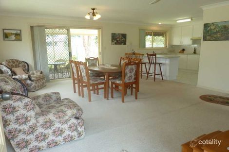 Property photo of 2/5 Burke Close Forster NSW 2428