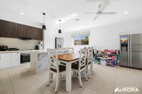 Property photo of 71/27 Sunflower Crescent Calamvale QLD 4116