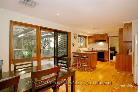 Property photo of 5 Fairhazel Court Beaconsfield Upper VIC 3808