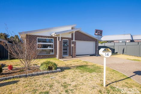 Property photo of 14 Greaves Close Armidale NSW 2350