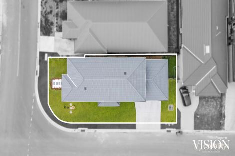 Property photo of 9 Kyogle Street Colebee NSW 2761