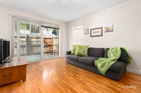 Property photo of 3/19 Tiuna Grove Elwood VIC 3184