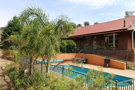 2 Alford Ave, Eildon, VIC 3713